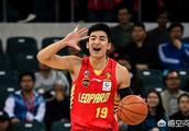 中国男篮24分惨败，备受争议的于德豪第四节遭李楠弃用，你怎么看？