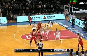 大郅逆徒劈扣沈梓捷 假动作配合脚步值得点赞