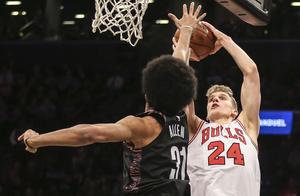 连续大号两双，又有一块篮球“贫瘠”地出产了一位NBA球星