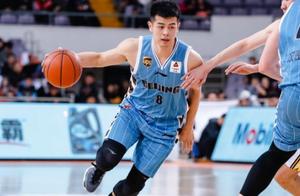 2分2失误！北京爆冷输球夜昔日大腿最失意，他入选国家队饱受争议