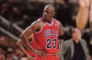 NBA历史五大常青树球员：詹皇十五年如一日，天勾长盛不衰！