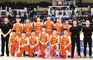 亚洲强队纷纷走上“归化之路”，中国男篮 离归化球员还远吗？