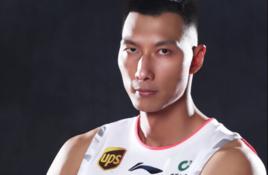 CBA历史篮板榜top10，易建联领跑，李晓旭第4，张凯第9