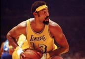 NBA单赛季拿下3000分有多难？历史上完成次数最多的是谁？