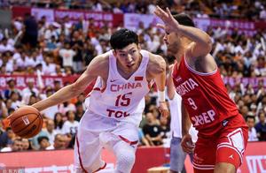 同命不同运的两个年轻人，一个nba全明星一个cba，差距在哪