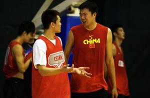 中国男篮没有一个靠谱投手   谁会成为李楠的救世主？