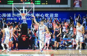 终结领头羊广东十一连胜 上海男篮迎来农历新年开门红
