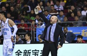 京疆肉“撕”！争CBA前四迎关键战！