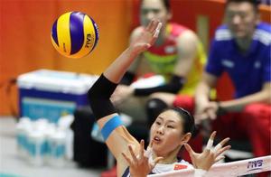 “退役风波”后，颜妮穿冠军服首秀，间接说明自己还能打