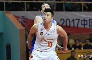 男篮新星复出，他本是李楠应选之人，两次赛季报销后重新起航