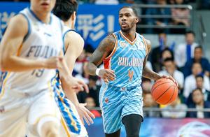 太独了！疯狂出手29次眼睛里只有篮筐，根本不管球队战术体系！
