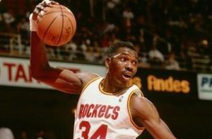 盘点90年代NBA十大中锋排行榜 奥尼尔地位无人能撼