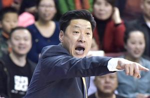 比郭士强还不开心？广东砸重金签NBA级强援 李春江恐成头号失意者