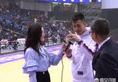 CBA全明星，郭艾伦互动陈都灵，为什么网友都@小阳苏西？