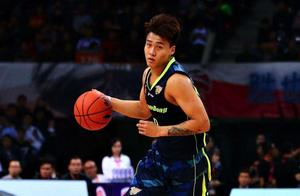 广东宏远赛后获好消息，核心后卫赵睿亲承将留队，称要在东莞安家
