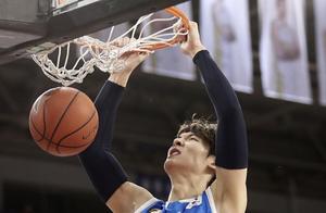 MVP毋庸置疑！系列赛场均28+15，大王今晚可以昂首离开