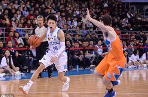 CBA季后赛首轮：北京轻取上海，山东遭遇惊天逆转
