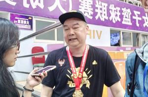 老表林耀森！广东女篮冠军主帅上任时竟是赶鸭子上架
