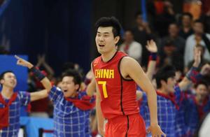 轰12记三分球！男篮再现天才型外线射手，是下一个王仕鹏？