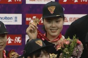 19岁获FMVP！女版奥尼尔率广东夺首冠证统治力 未来必成女篮基石