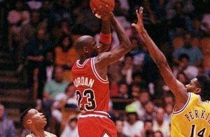 回味经典！1991年NBA总决赛第一场——遗憾的绝杀！