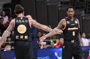 小科比要走？复仇辽宁后周鹏一番话深藏玄机，广东季后赛还得换人