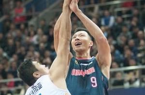 CBA季后赛八强产生，1/4决赛采用5局3胜制，其中三组对阵充满悬念