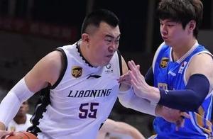 CBA爆闻：韩德君最新情况，赵睿伤情曝光！