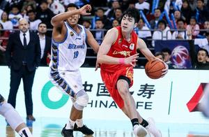 狂飙7记三分球！CBA神射手彻底爆发，今夜他让五棵松鸦雀无声