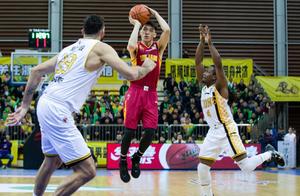 知人善任！执教两年带出4大新星，功勋名帅将带稠州反超广厦？
