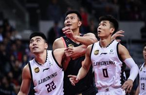想不到你是这样的易建联！前国手：他笑点低 我退役发信息鼓励我