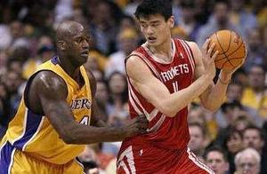 姚明已经退役8年了，你知道他每月能从火箭领取多少退休金呢