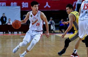 25分钟17分？00后天才冲NBA暴露1大软肋 他和孙悦当年的问题一样