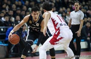 大韩伤退，艾伦停赛，战青岛辽宁会给球迷惊喜吗？