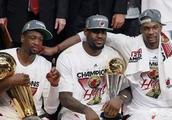 如果NBA球员都在巅峰，那么哪组球队三巨头实力最强？