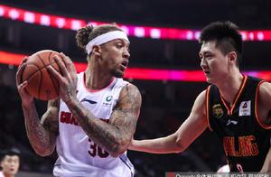 CBA官方最新排名：粤辽提前5轮锁定前2名，4队并驾齐驱上海危险