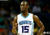 NBA历史上，都有哪些球员单赛季得分超过2800分？