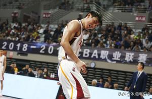 18-19赛季常规赛得分榜，易建联第三吴前仅第九，前二无悬念