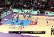 CBA季后赛G2，辽宁队李晓旭比赛中两次扣篮未果，为什么不选择上篮？你怎么评价？