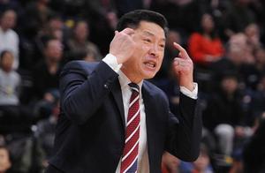 辽媒回应李春江：辽篮也走同样路线去新闻厅 不是故意让客队受冻