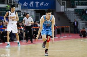 效率惊人！国产字母哥14中12，爆砍40分，顺便打破了一项CBA记录