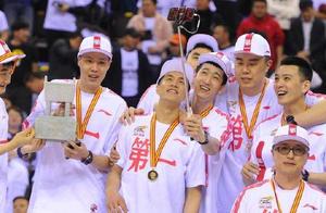 谁也无法低估一颗总冠军的心，走出困境，辽宁应该从防守做起