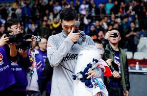 「CBA晨报」北京横扫上海晋级8强；上海出局，刘炜泪洒赛场