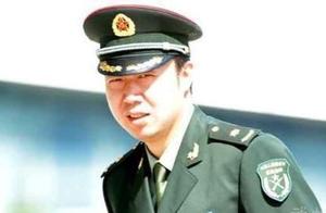 八一队主教练王治郅是什么军衔级别？文职军人，待遇薪酬这么算！
