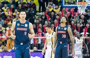 仅剩3轮！头名之争有悬念！季后赛门票最抢手！