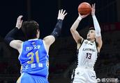 现在的郭艾伦能不能打NBA？