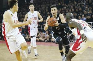 辽宁队战青岛迎考验！巴斯受伤、郭艾伦下轮停赛
