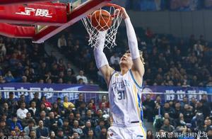 CBA第17周大事件：韩德君重伤或报销，王哲林首进季后赛