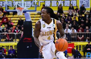 7失误全场最多！广厦MVP梦游让李春江怒吼 若出局他离队恐成定局