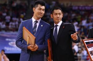 他因为交不起钱被辽宁体校拒绝，被广东队发掘后一战成名！